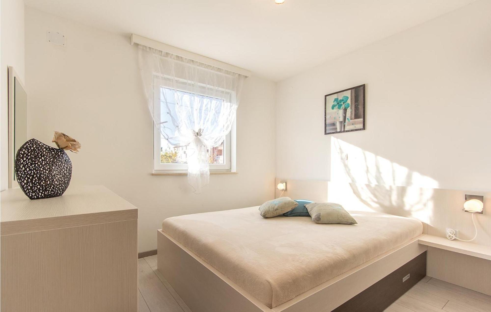 Lovely Apartment In Medulin With Kitchen מראה חיצוני תמונה