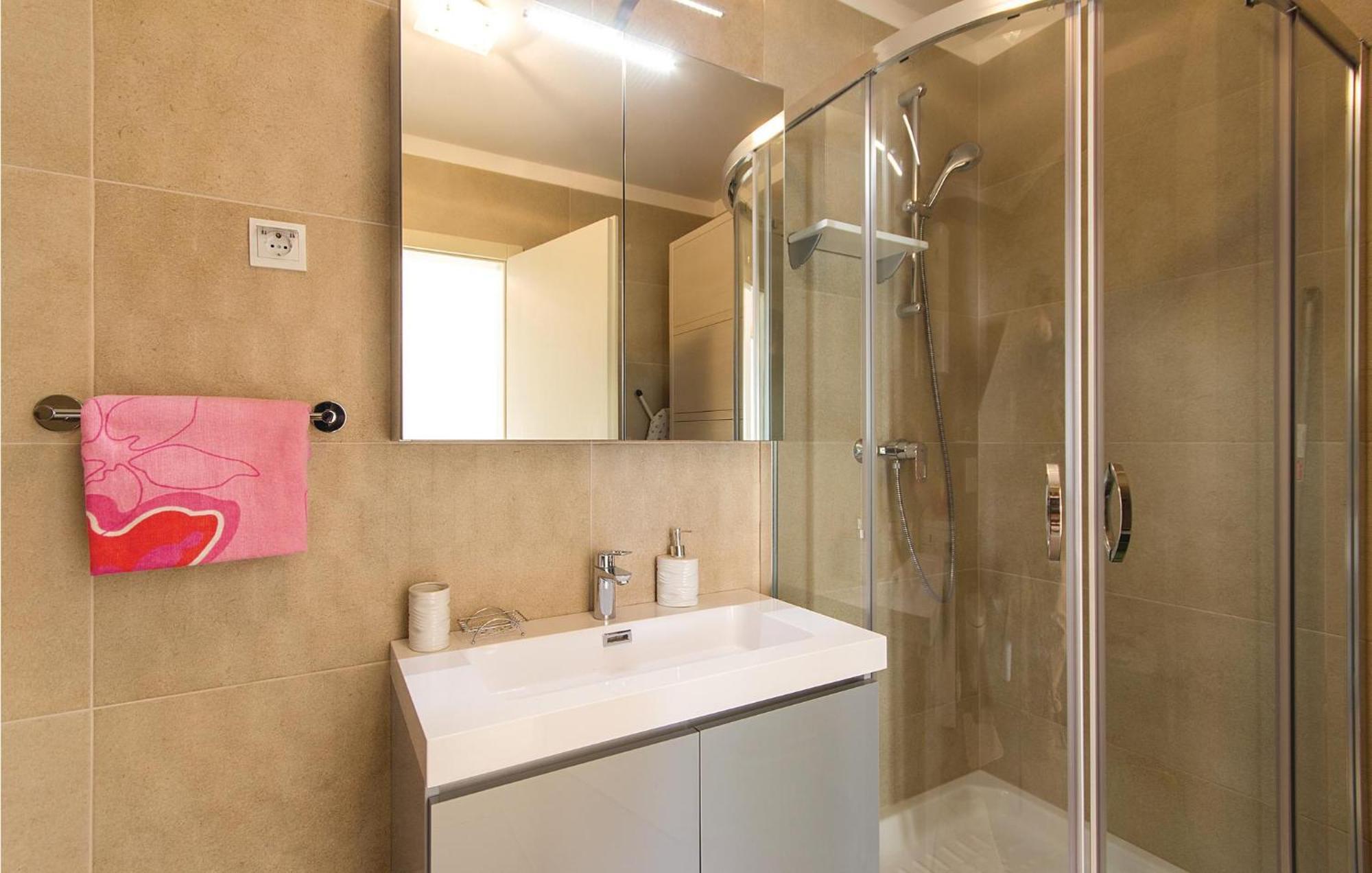 Lovely Apartment In Medulin With Kitchen מראה חיצוני תמונה